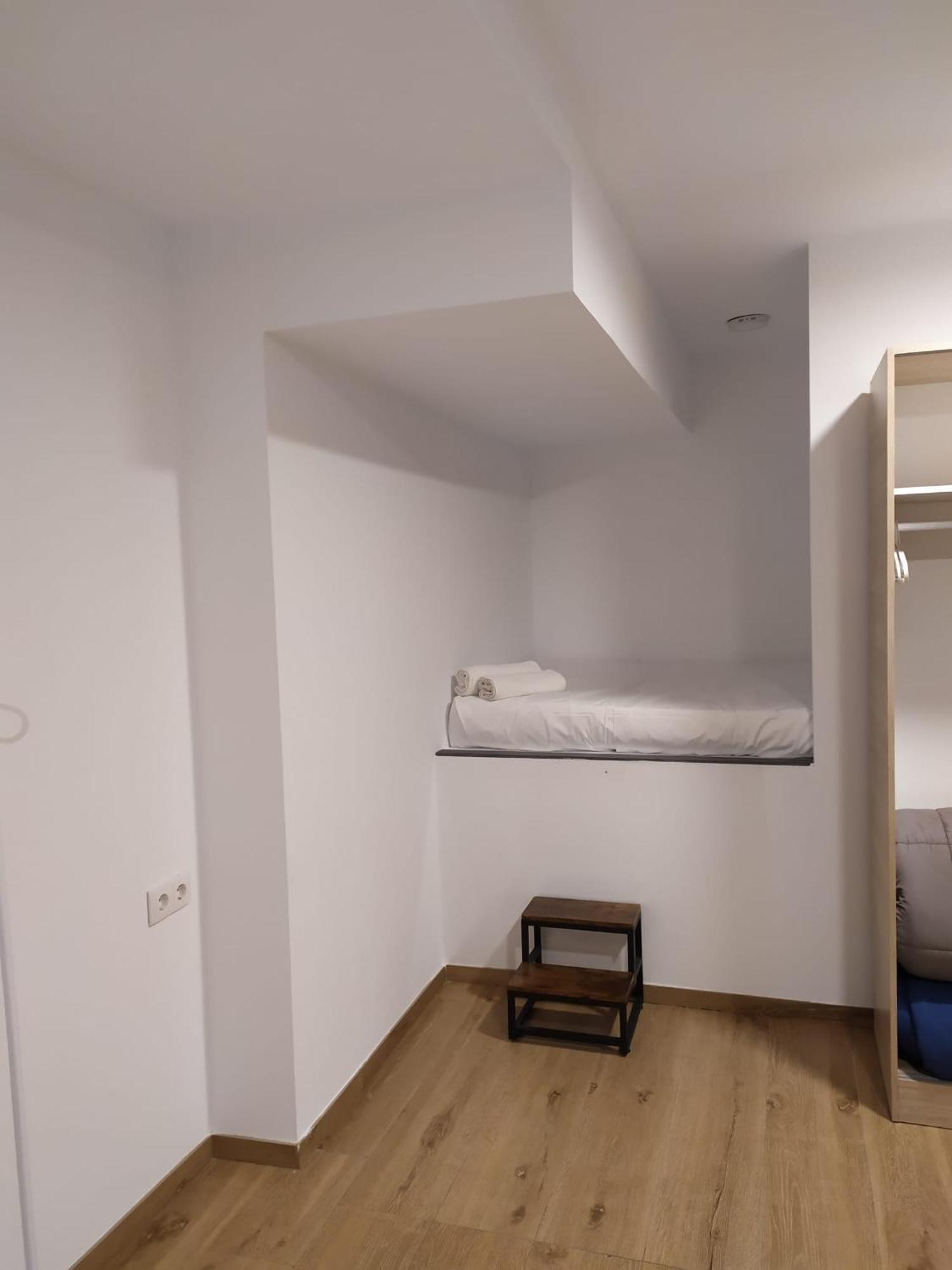Beach & Arts Hostel Valencia Ngoại thất bức ảnh