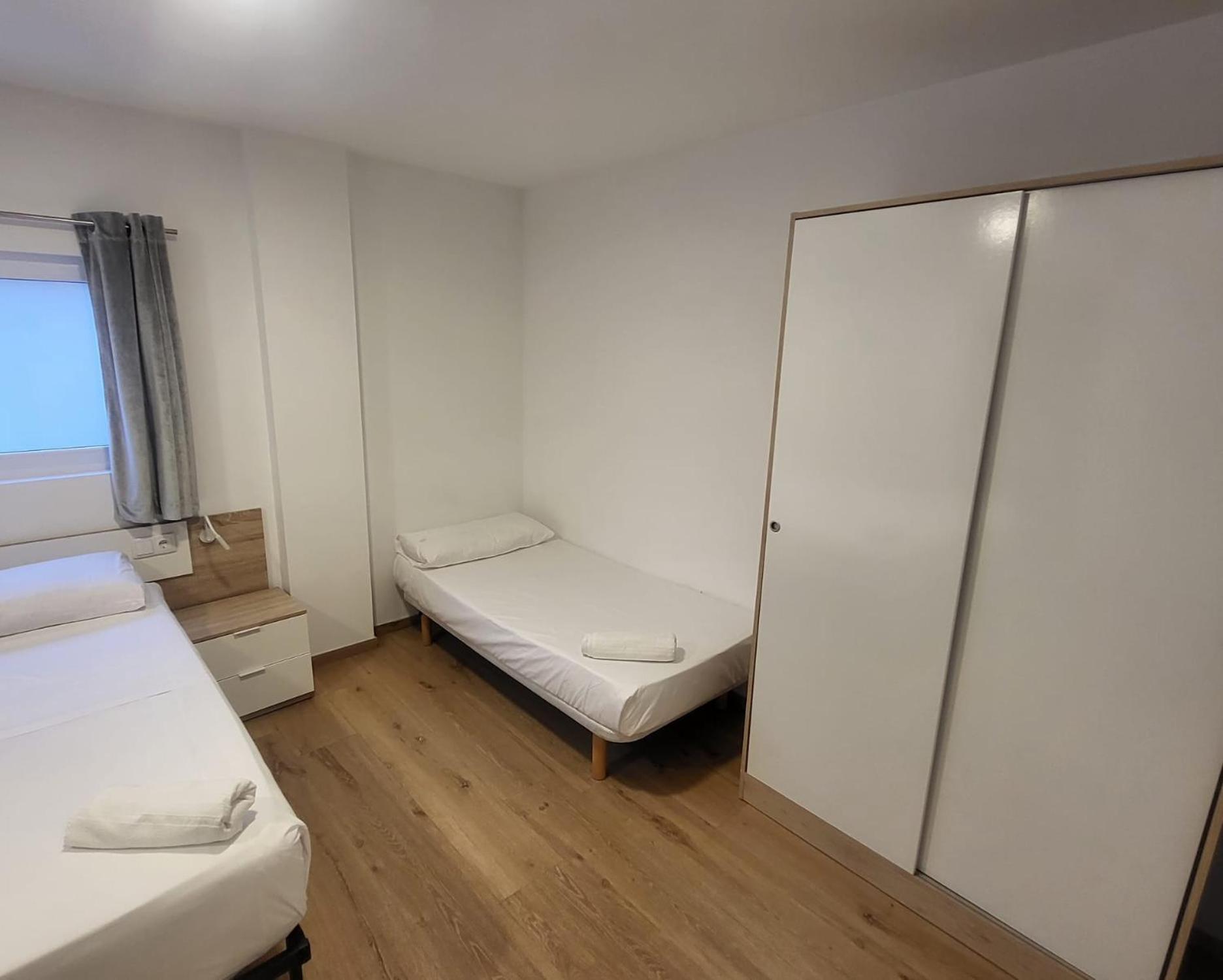 Beach & Arts Hostel Valencia Ngoại thất bức ảnh