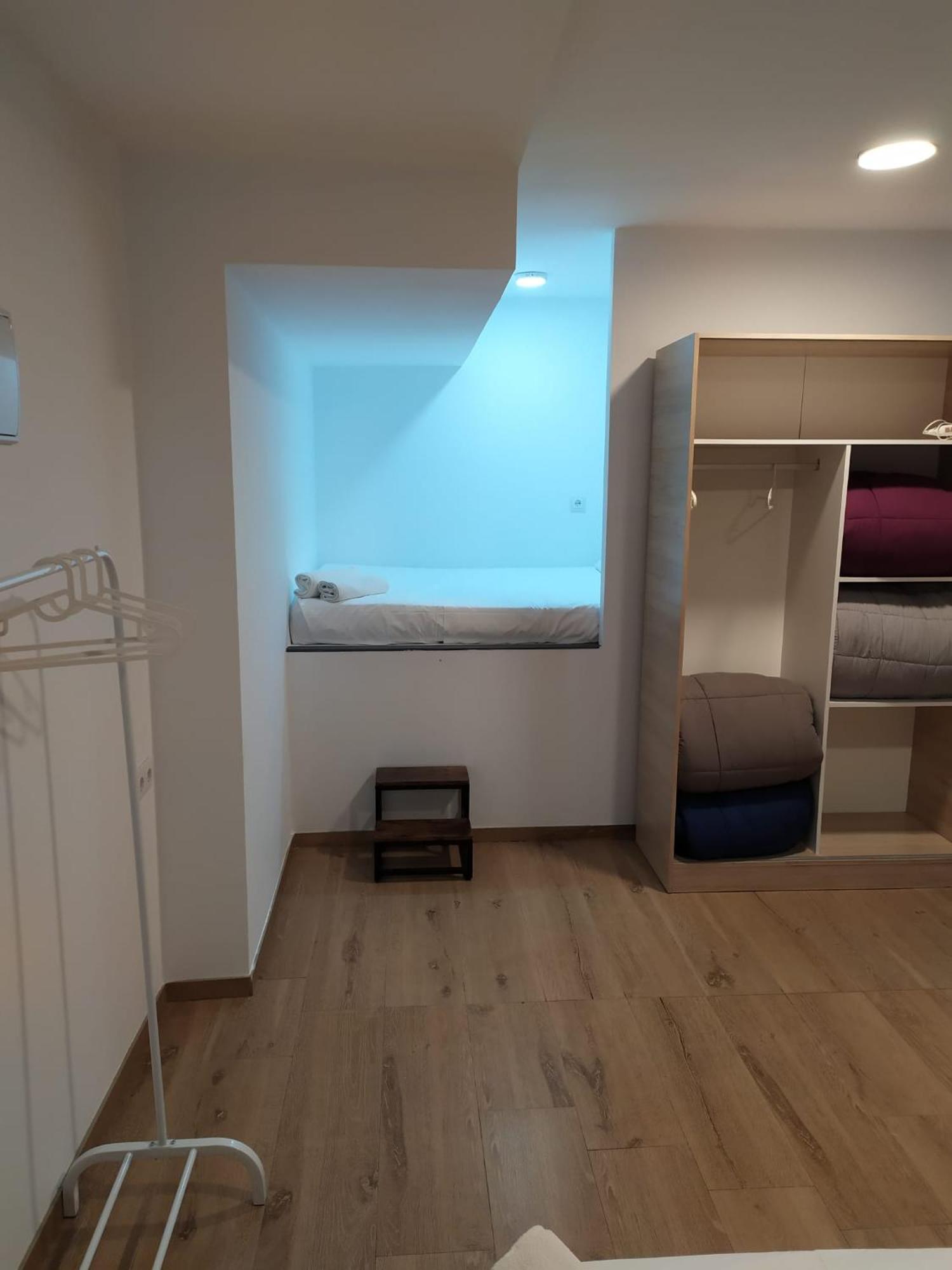 Beach & Arts Hostel Valencia Ngoại thất bức ảnh